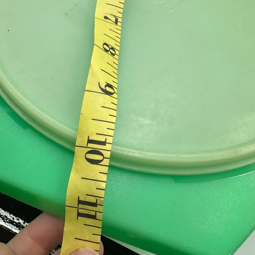 Tupperware vintage microwave